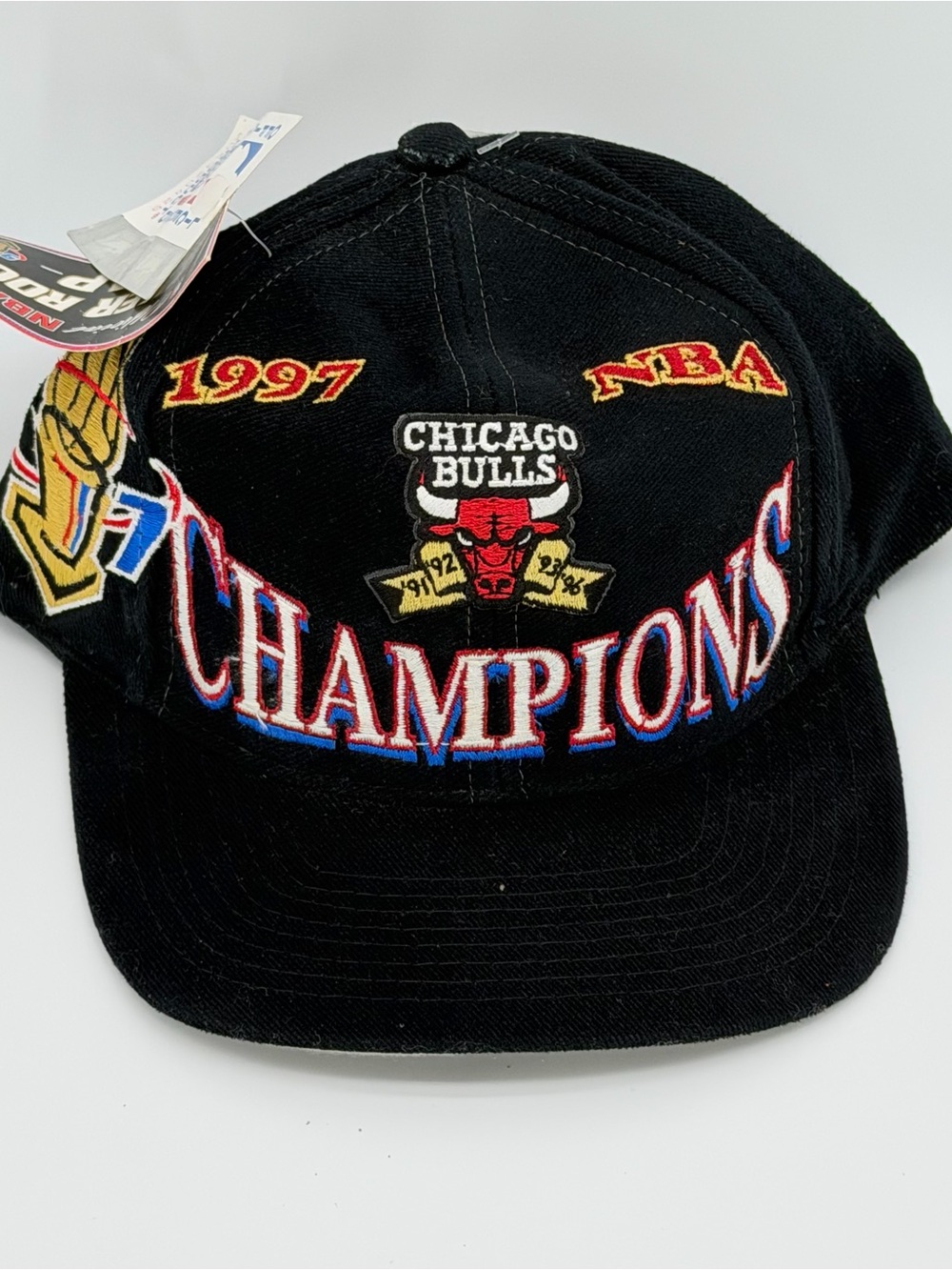 Rare 1997 NBA Chicago Bulls Cap Champions Locker Room Logo Athletic Snapback Hat